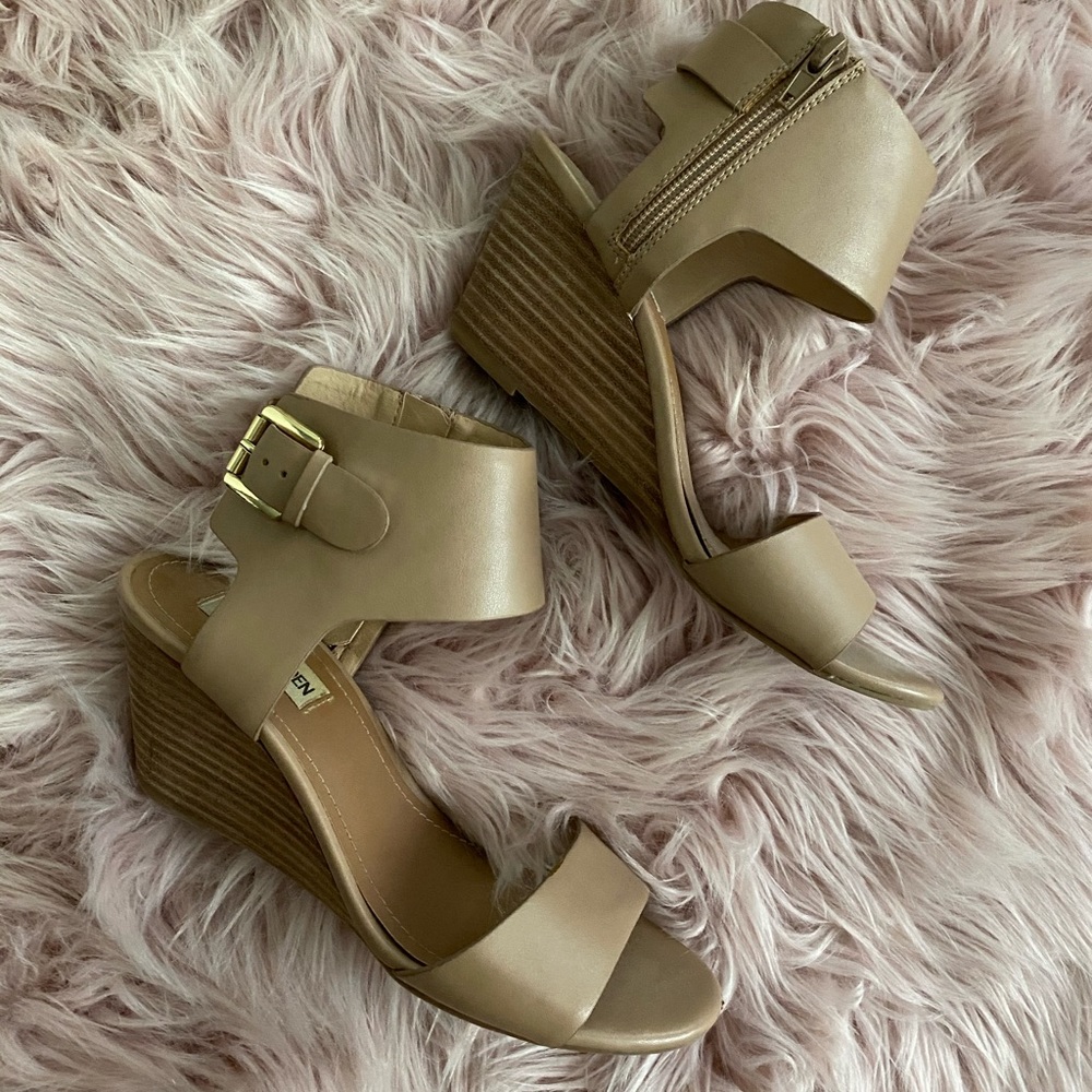 Steve Madden Wedge Sandal